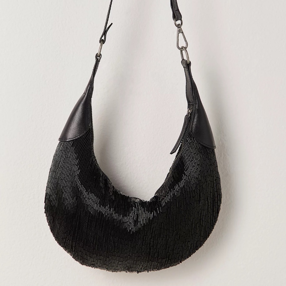 Free People Bugle Bead Clutch/ Sling Bag in Black Embroidered Combo NWT $128R - Picture 2 of 12